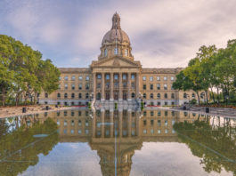 Alberta Invites 120 Candidates, Lowest CRS Of 473 In New Express Entry Draw