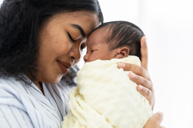 Study Finds Newborns Of Immigrant Women In Poor Neighbourhoods Tend To Be Healthier